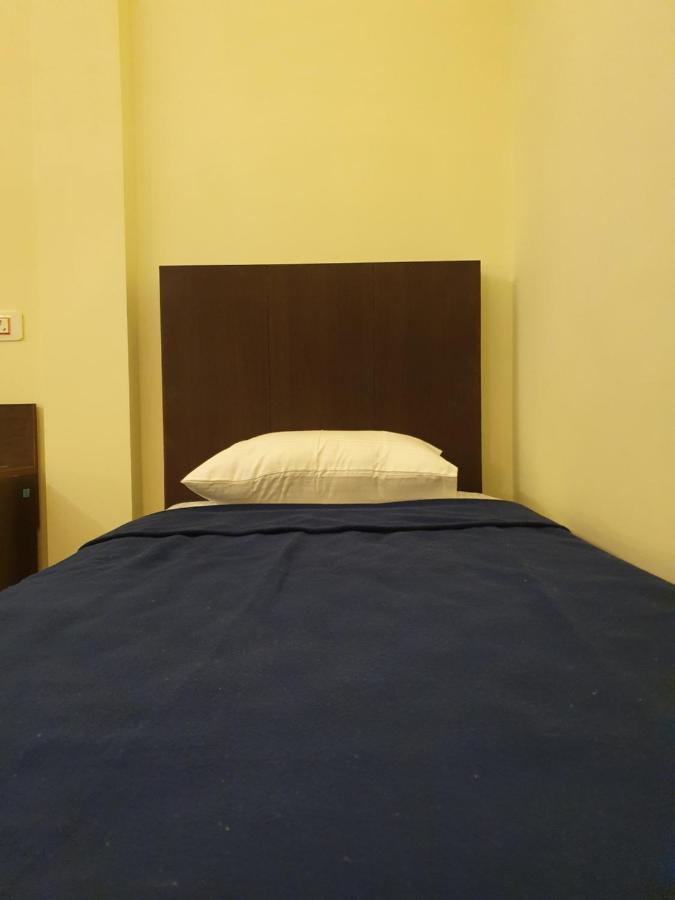 Sri Lakshmi Palace A/C Hotel Suluru Zewnętrze zdjęcie