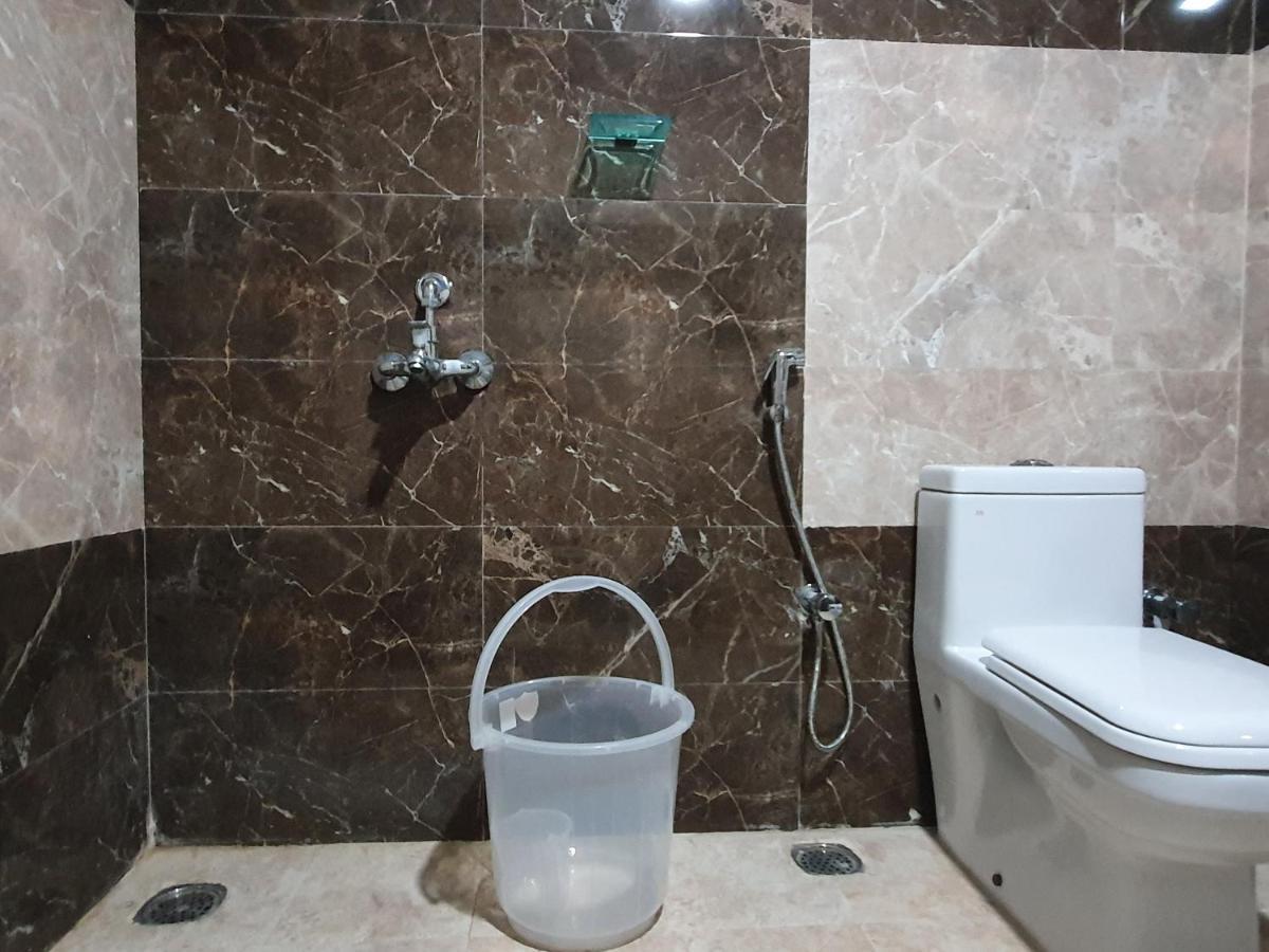 Sri Lakshmi Palace A/C Hotel Suluru Zewnętrze zdjęcie